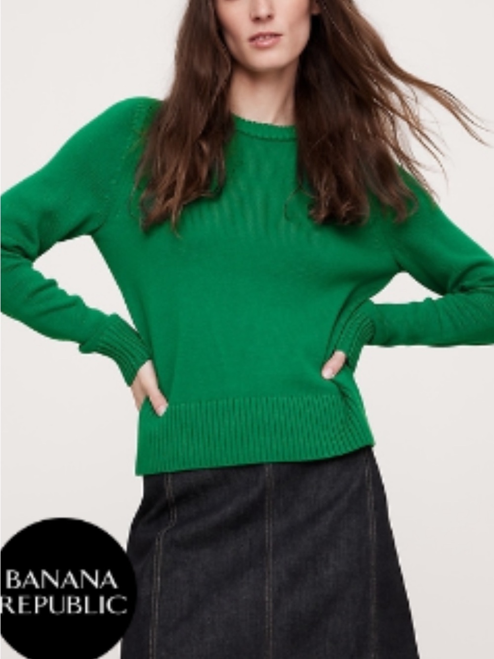 Banana Republic Kelly Green Crewneck Sweater